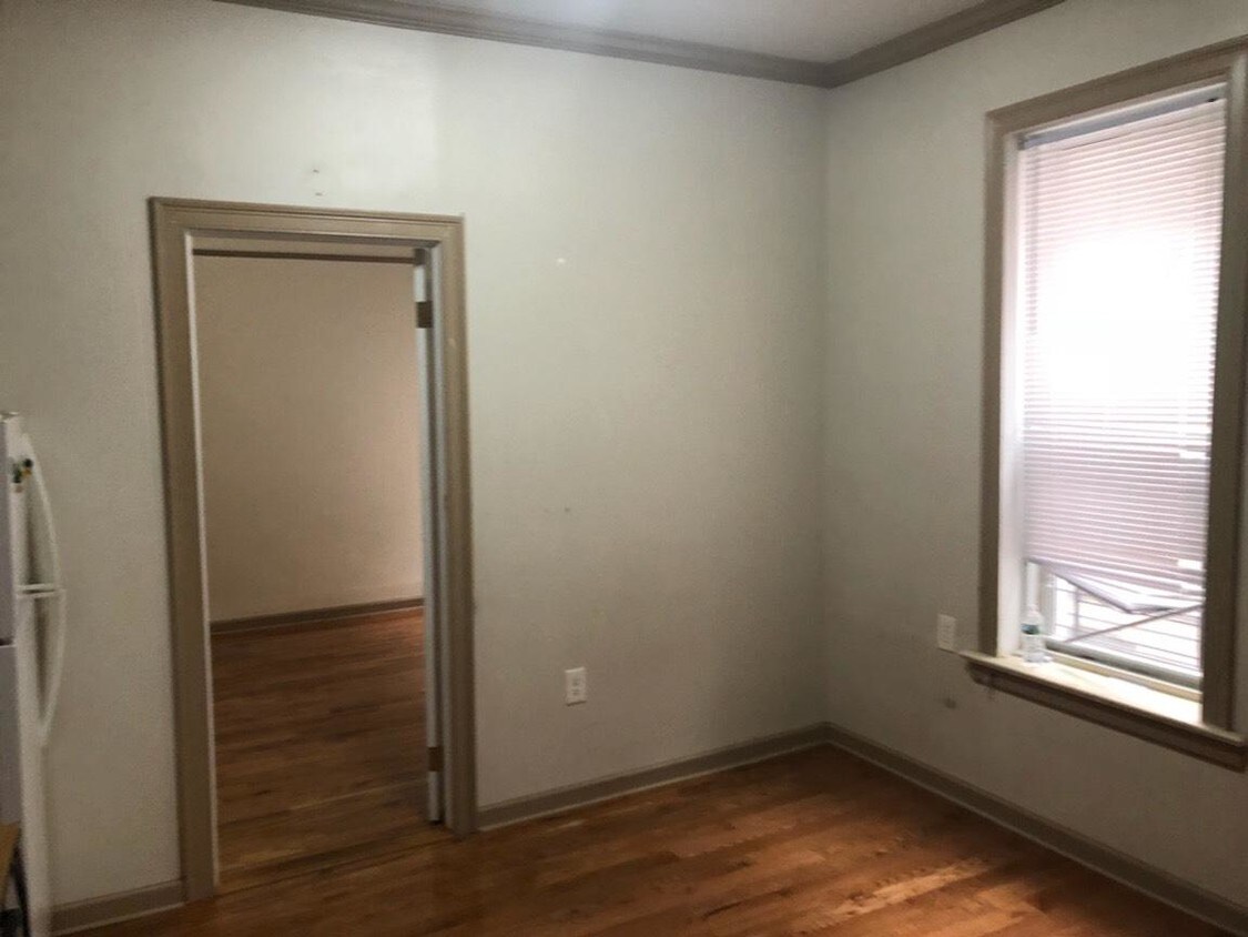 Foto principal - 310 68th St