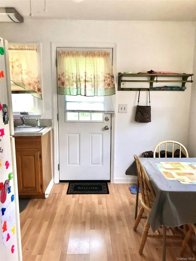 Building Photo - 382 County Rte 22