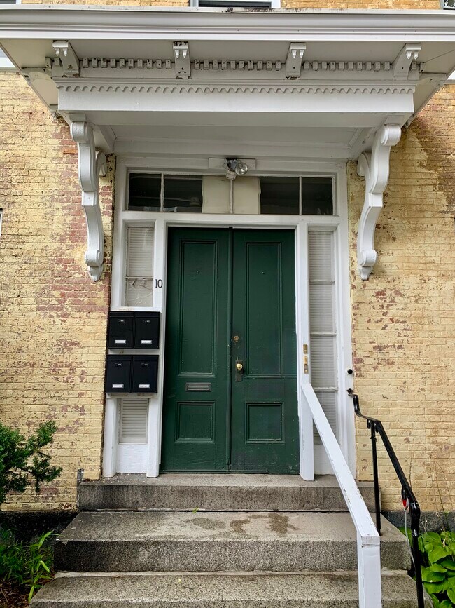 Foto del edificio - 10 Mall St