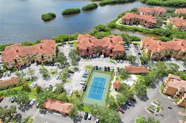 Building Photo - 2724 Via Murano