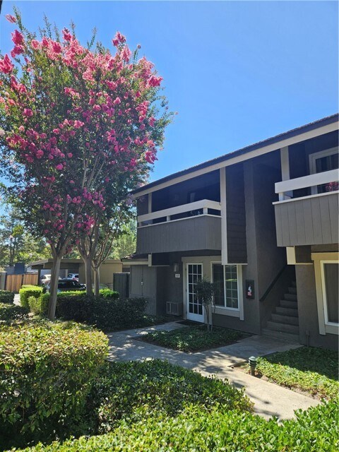 Foto del edificio - 60 Streamwood