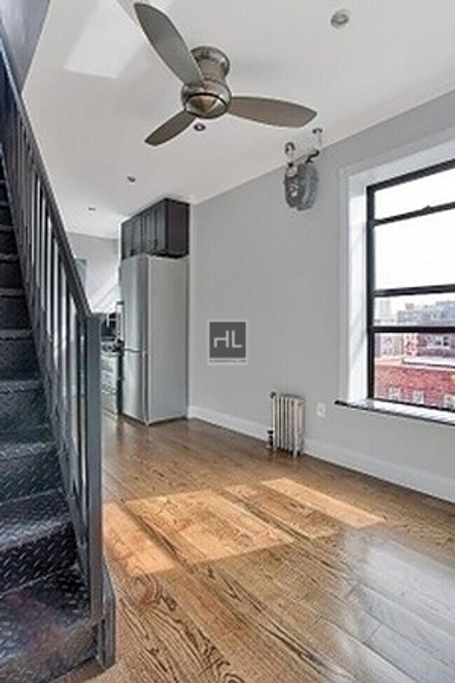 Foto del edificio - East 105th Street