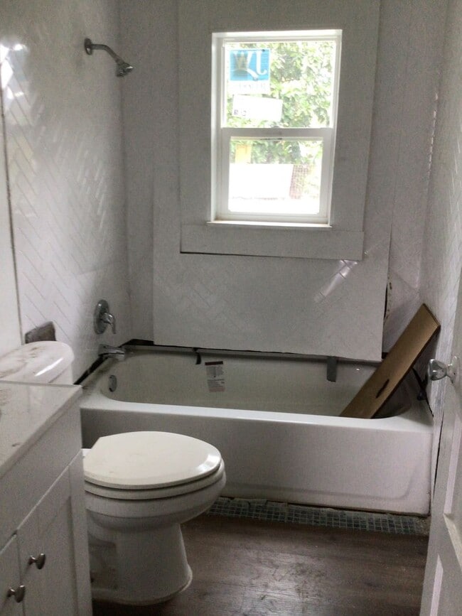 Building Photo - Parramore South