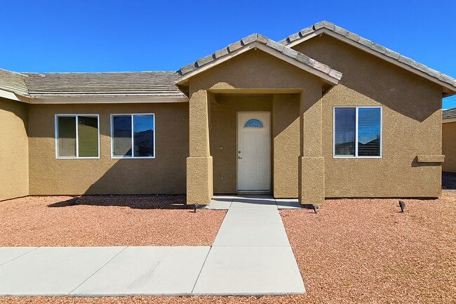 Foto del edificio - MAYFIELD RANCH ESTATES - Mayfield Ranch Rd.