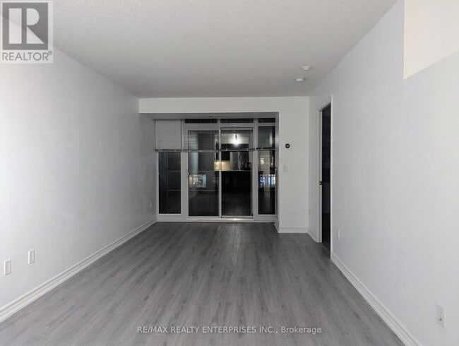 Building Photo - 85 E Liberty St