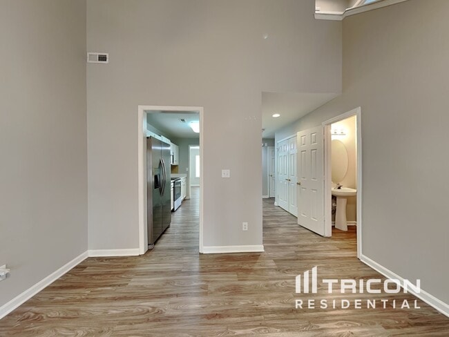Building Photo - 8018 Bristle Lane Charlotte NC