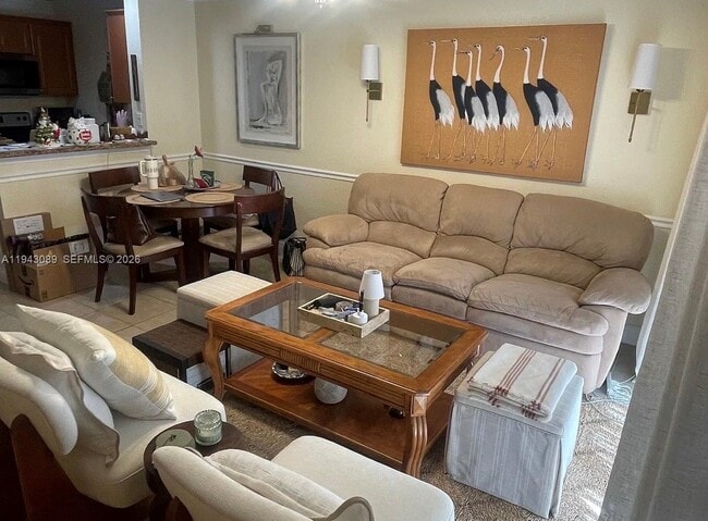 Foto del edificio - 10820 N Kendall Dr