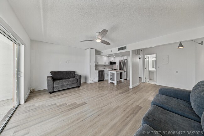 Foto del edificio - 2900 NE 30th St