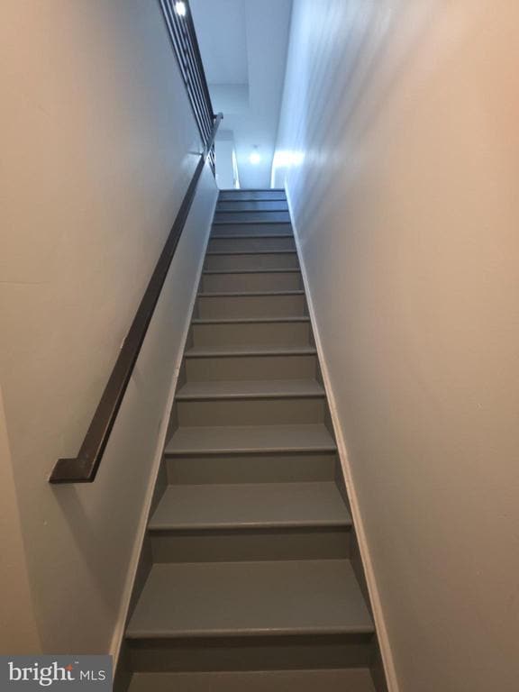 Foto del edificio - 1133 W Somerset St