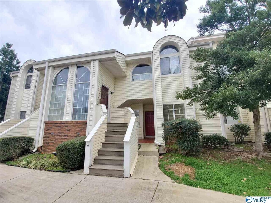 1155 Old Monrovia Rd NW, Huntsville, AL 35806 Condo for Rent in