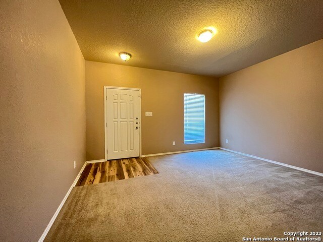 Foto del edificio - 10515 Lupine Canyon