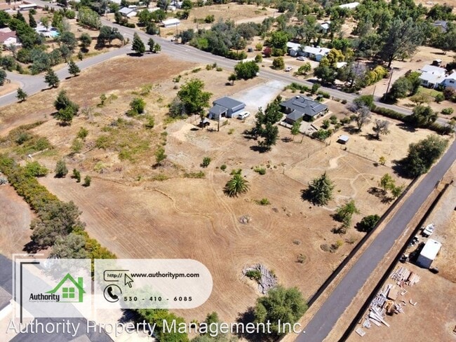 Building Photo - 3 br, 1 bath House - 6876 Happy Valley Rd.