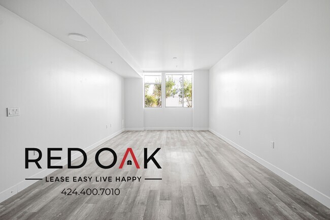 Foto del edificio - 700 N Spaulding Ave