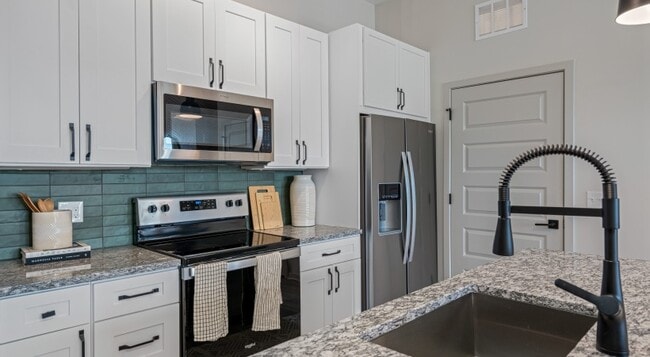 Building Photo - Cortland Riverview