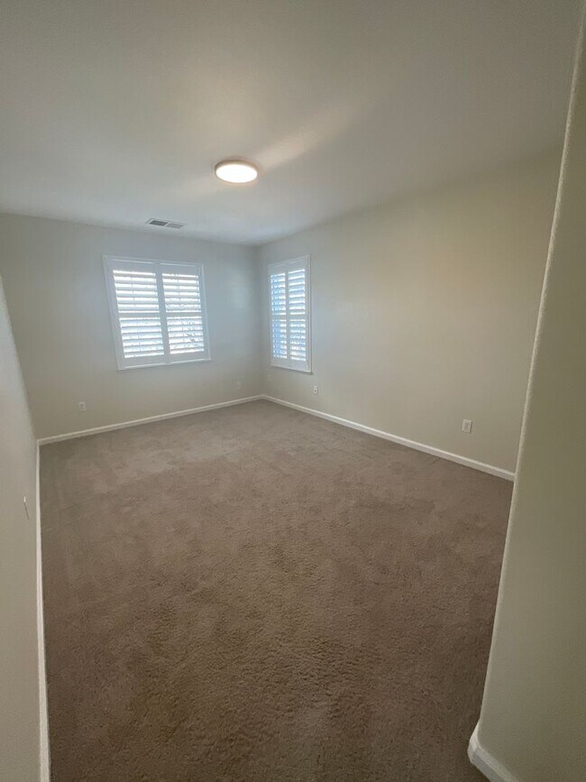 Building Photo - 6642 Panther Creek