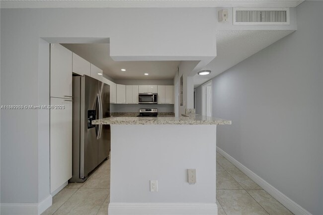Building Photo - 9004 SW 137th St