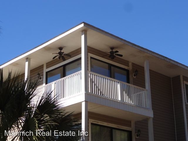 Primary Photo - 6 Yacht Club Dr