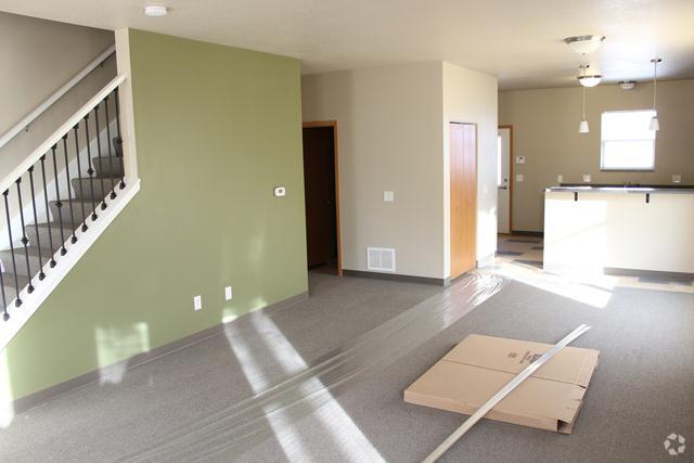 Living Room - Des Moines Greystone Homes