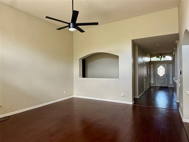 Building Photo - 715 Willow Ridge Ct
