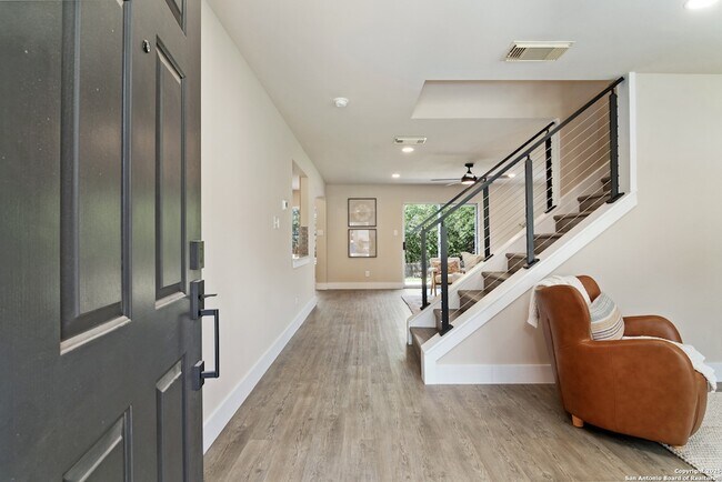 Foto del edificio - 21450 Bubbling Creek
