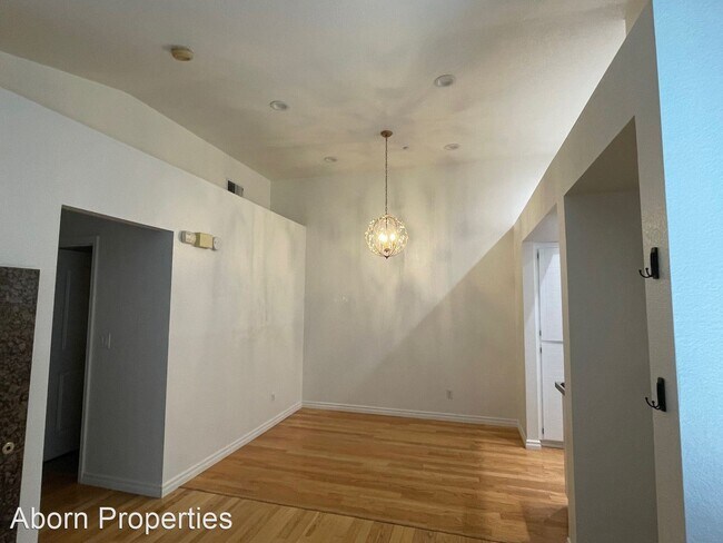 Foto del edificio - 2 br, 2 bath House - 6940 Gregorich Dr, #H