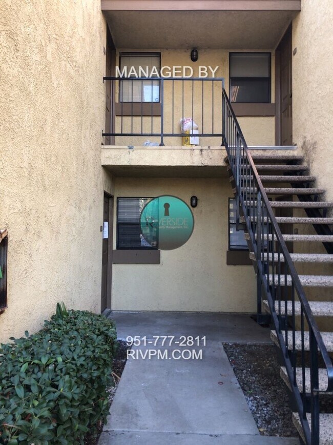 Foto del edificio - 1116 W Blaine St #102