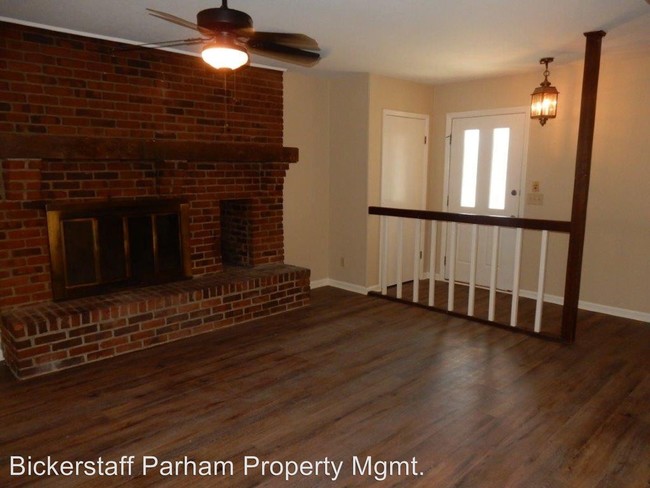 Building Photo - 6213 Olde Towne Dr