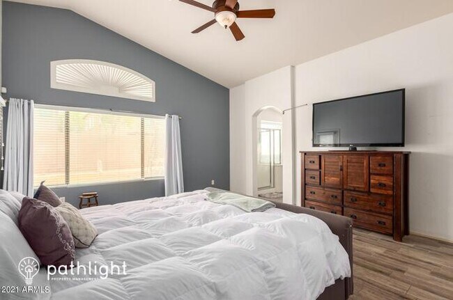 Building Photo - 10343 Odeum Lane