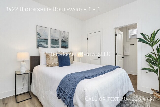 Foto del edificio - 3422 Brookshire Blvd