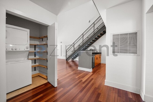 Foto del edificio - 1501 Doyle Carlton Dr