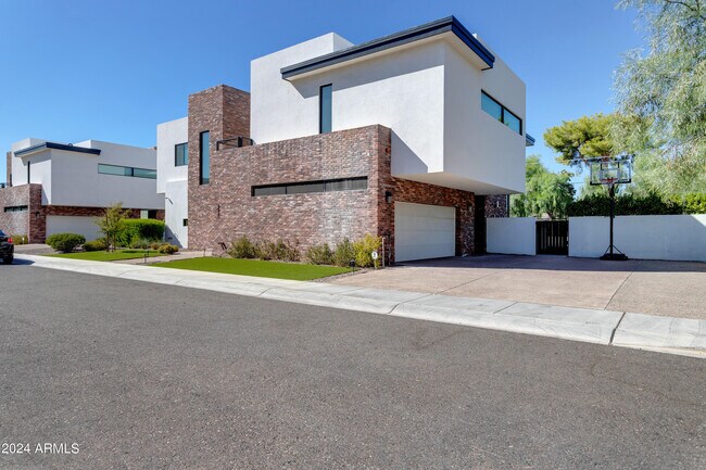 Foto del edificio - 4525 N 36th Way