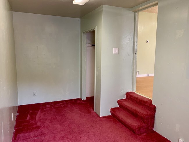 Foto del edificio - 71 Hillcrest Dr