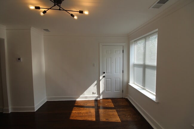 Building Photo - 2242 S Spaulding Ave