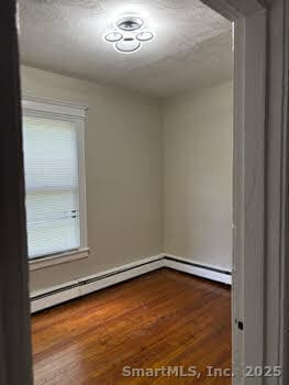 Building Photo - 526 Garden St