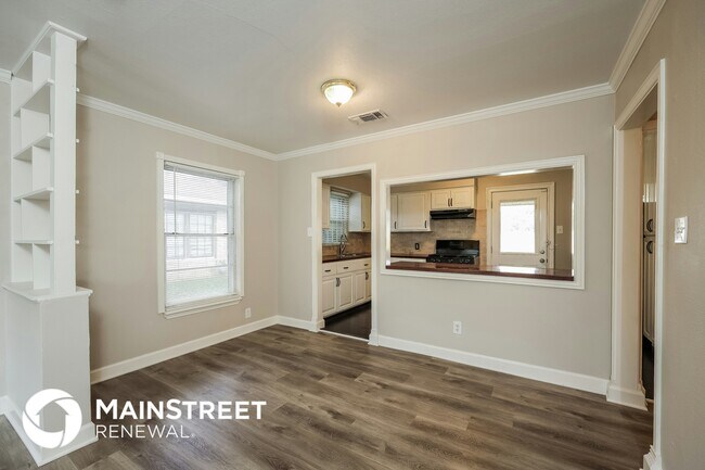 Foto del edificio - 351 E Amber St