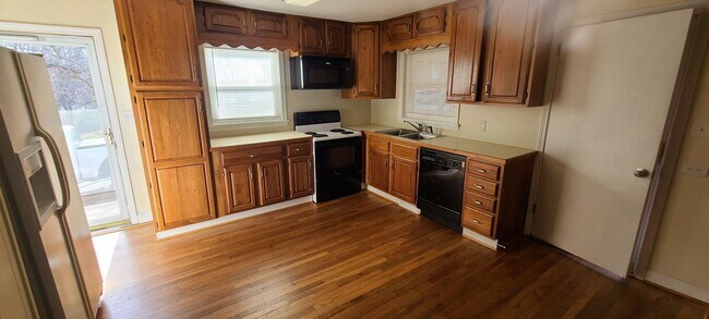 Foto del edificio - Lewisville Gem!