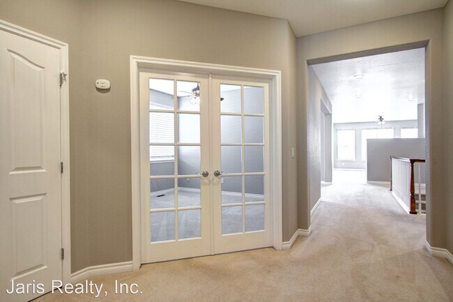 Building Photo - 4 br, 3 bath House - 4878 Bluegate Drive