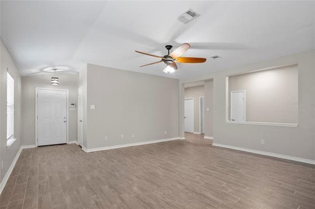 Building Photo - 10048 Cougar Tr