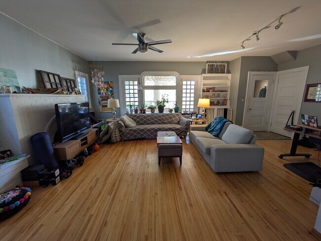 Foto del edificio - 2909 Knox Ave S