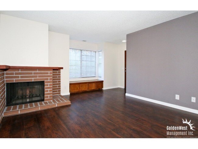 Building Photo - 4054 Nobel Dr