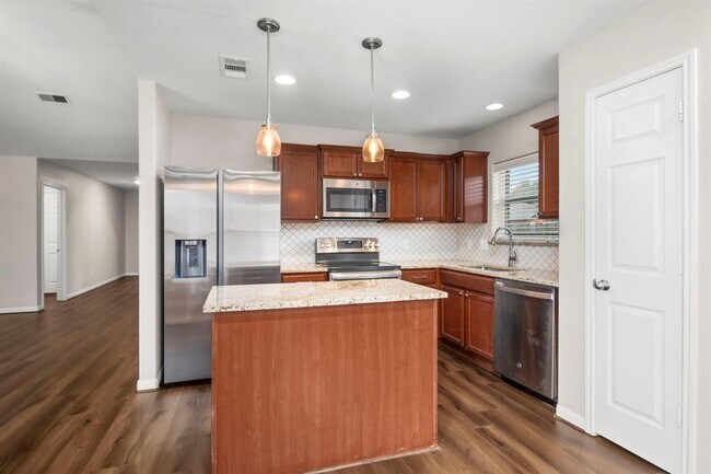 Foto del edificio - 12207 Estelle Ln
