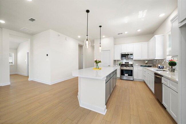 Building Photo - 7434 Denali Dr