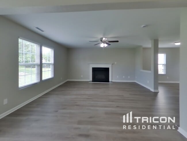 Building Photo - 12724 Frank Wiley Ln