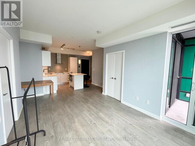 Photo du bâtiment - 9 Bogert Ave