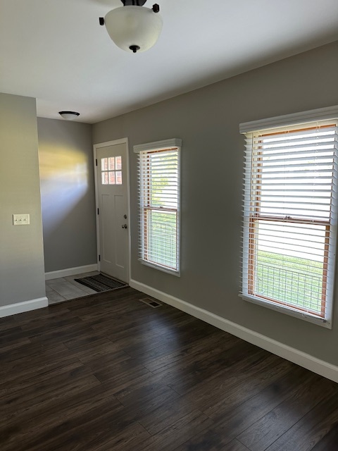 Entrance - Dining Room - 3480 Ostrander Rd