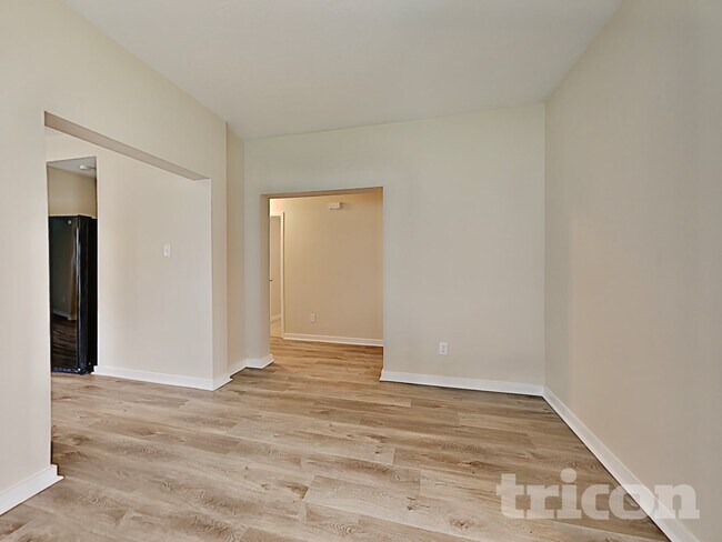 Building Photo - 16507 Lazy Ridge Rd
