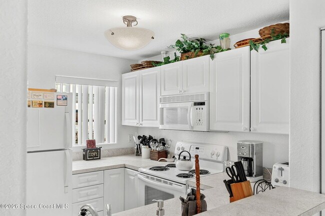 Foto del edificio - 446 N Seaport Blvd