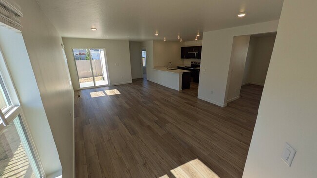 Foto del edificio - 4693 W Quarterhorse Dr