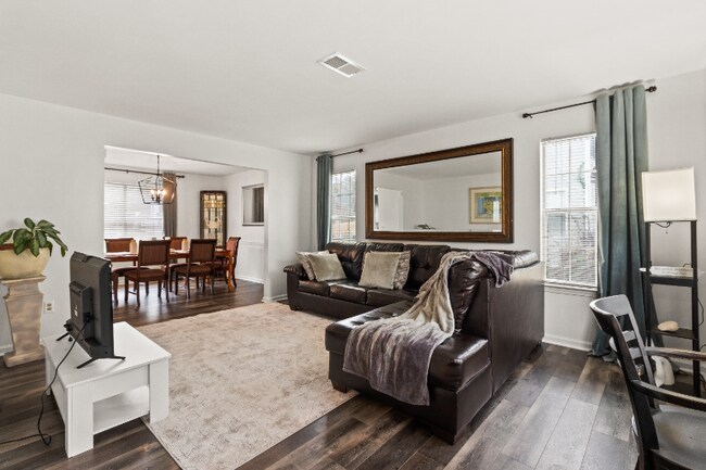 Foto del edificio - 1162 Berryhill Dr