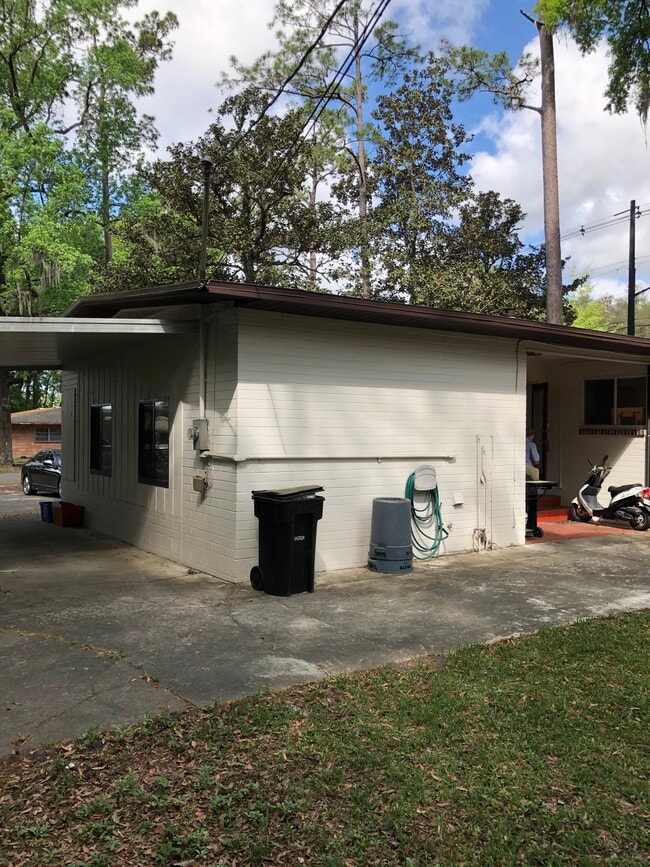 Photo - 3125 W University Ave House